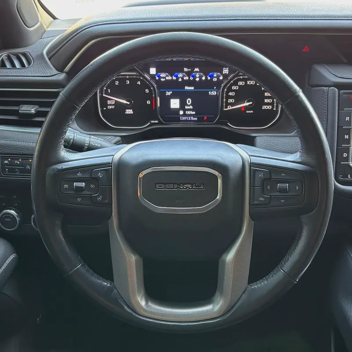 2021 GMC Yukon Denali-6-6
