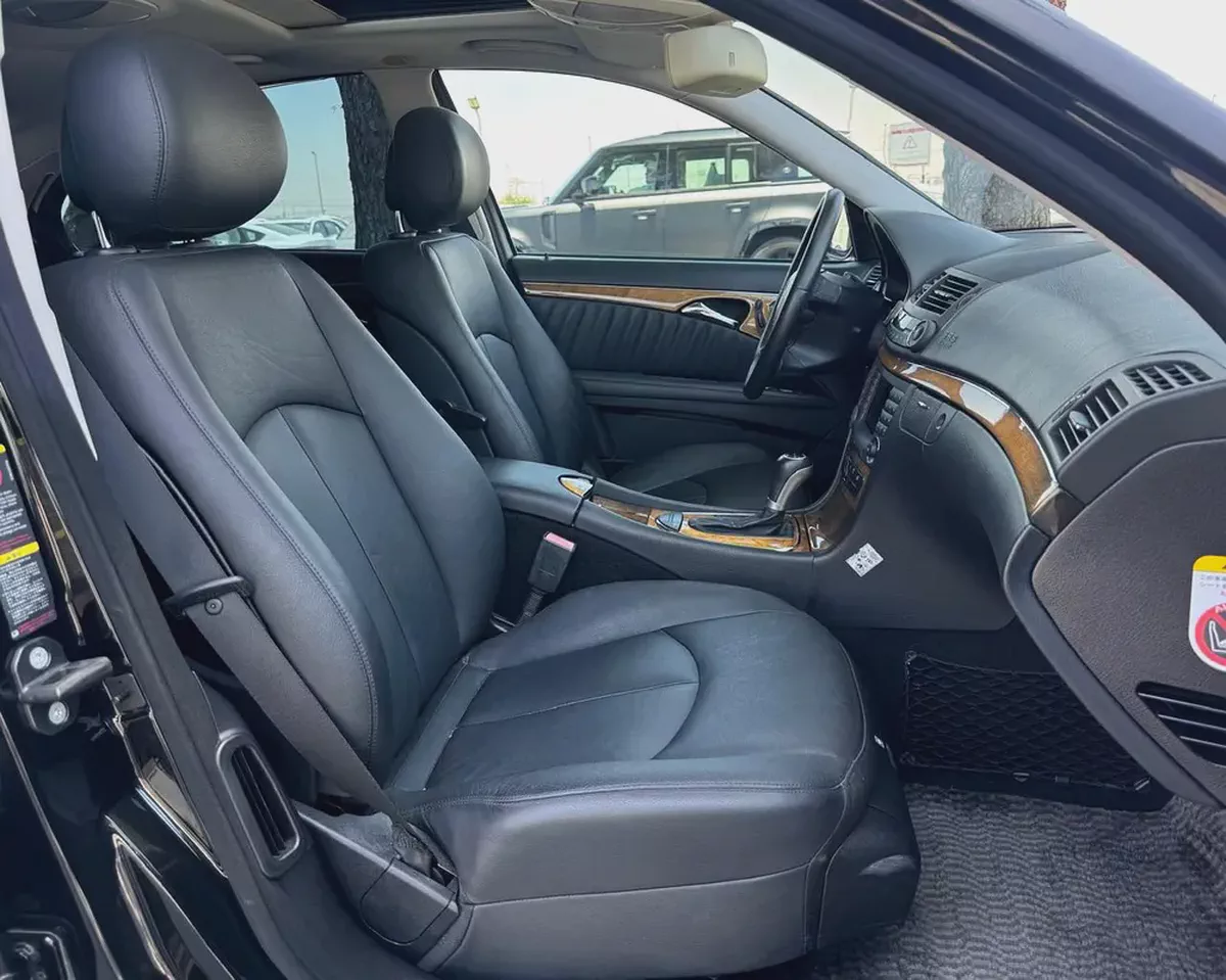 MERCEDES BENZ E350 - 2008 - CLEAN CAR FRESH JAPAN IMPORT-11-11
