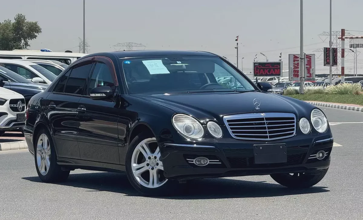 MERCEDES BENZ E350 - 2008 - CLEAN CAR FRESH JAPAN IMPORT