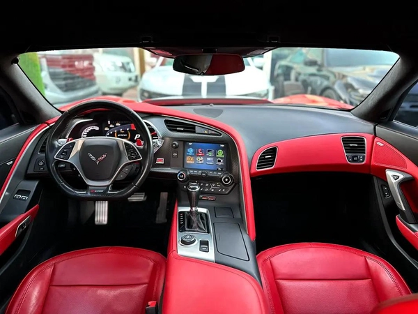 CHEVROLET CORVETTE C7 ZO6 GCC 2019 FULL OPTION ORIGINAL PAINT PERFECT CONDITION FULL SERVICE HISTORY