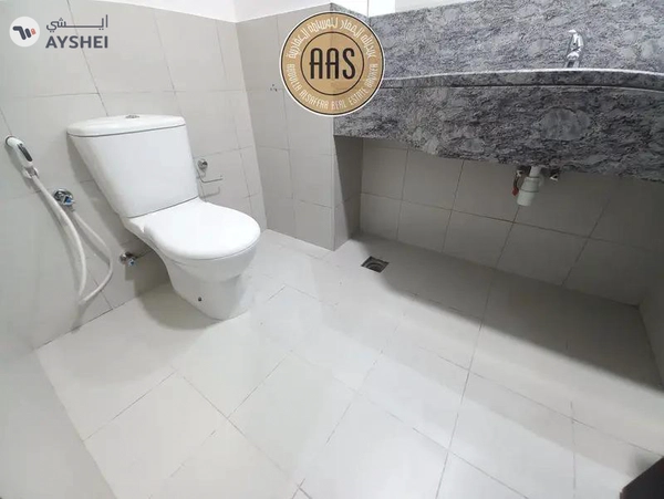 Chiller free luxurious huge 3bhk with all facilities
