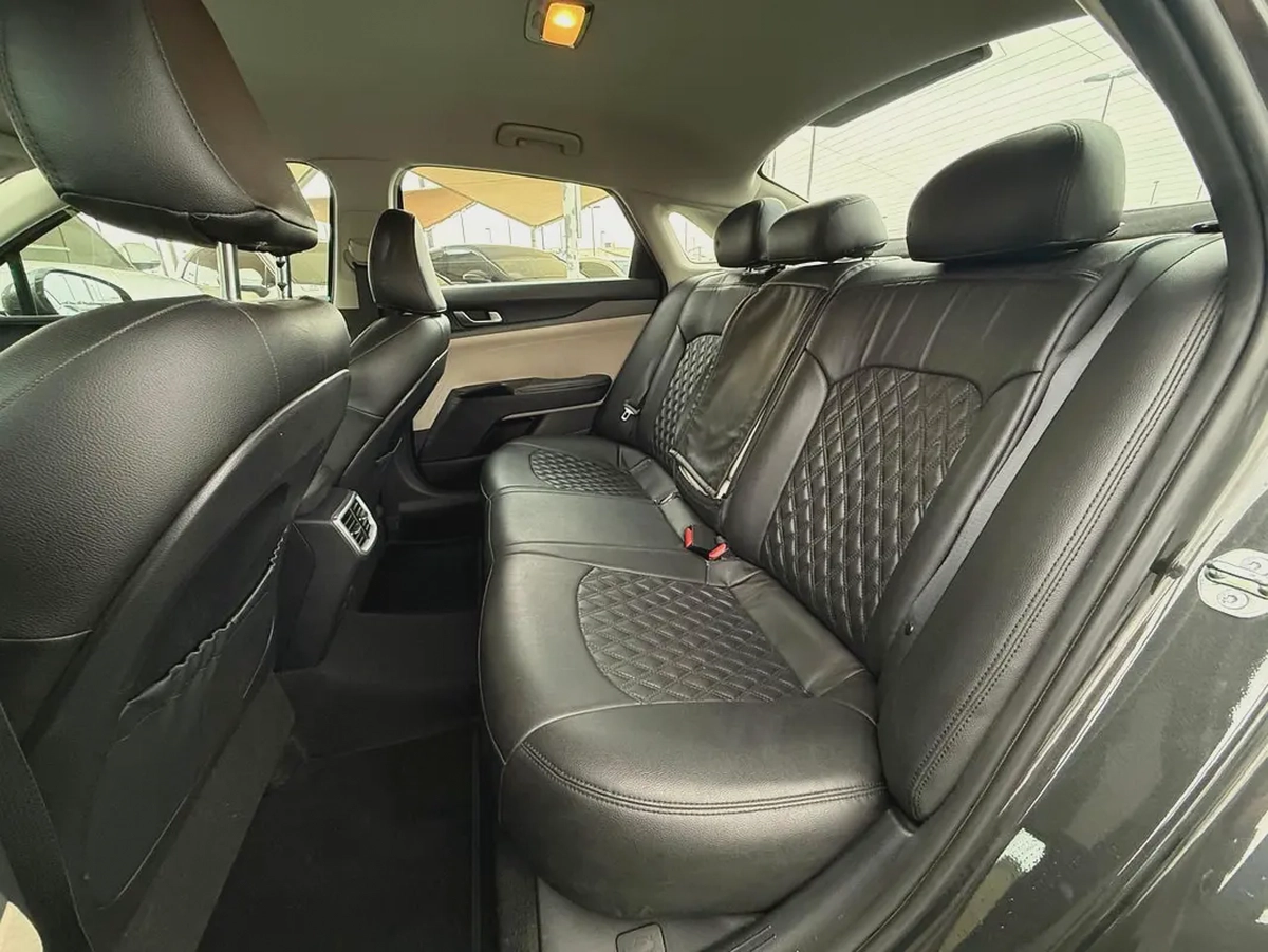 Kia K5 model 2023 gcc original paint كيا كي ٥ موديل ٢٠٢٣ خليجي صبغ وكالة-9-9