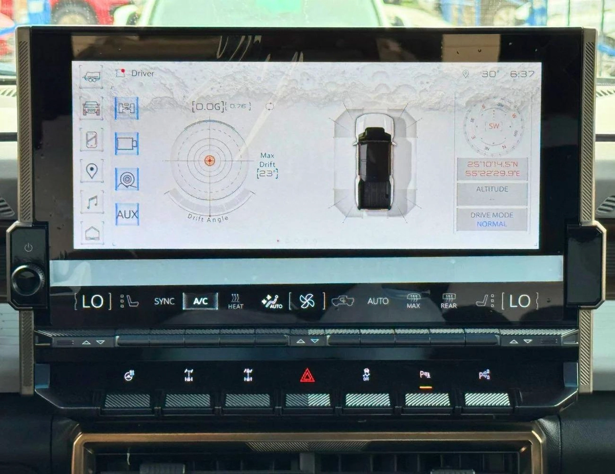 GMC Hummer EV PICKUP / 1.5L ELECTRIC / 360* CAMERA / PANORAMIC ROOF (CODE # 69056)-1-1