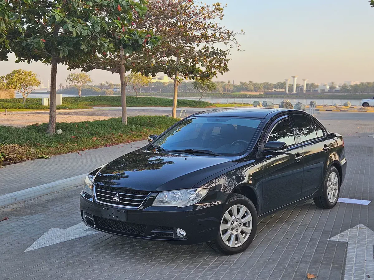 Mitsubishi Lancer 2010 Japan FRESH Import Full Option TOP New Condition Car Low KM 2 keys-1-1