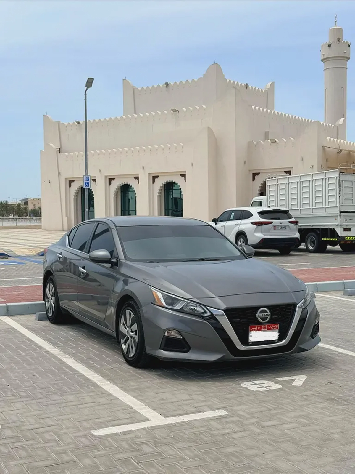 Nissan Altima 2019 - Reliable  Efficient Sedan - American Specs-2-2
