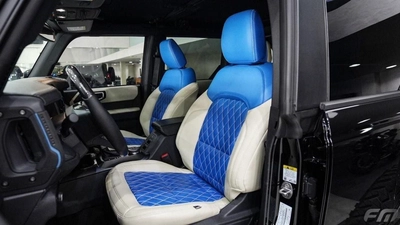 Ford Bronco WILDTRAK 2.7L (5 Seater)-3