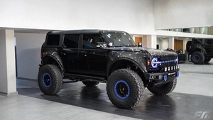 Ford Bronco WILDTRAK 2.7L (5 Seater)