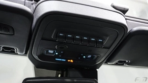 Ford Bronco WILDTRAK 2.7L (5 Seater)