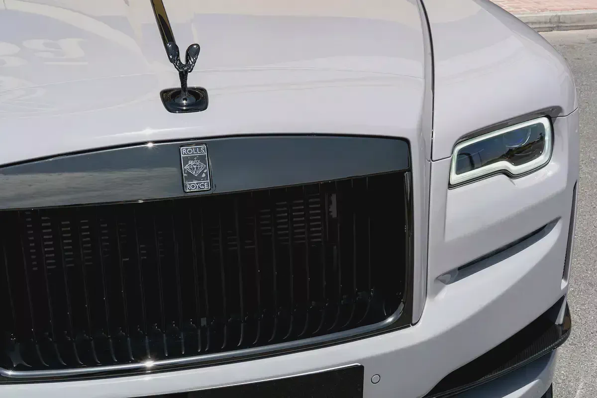 Rolls-Royce Dawn Black Badge 2021-9-9