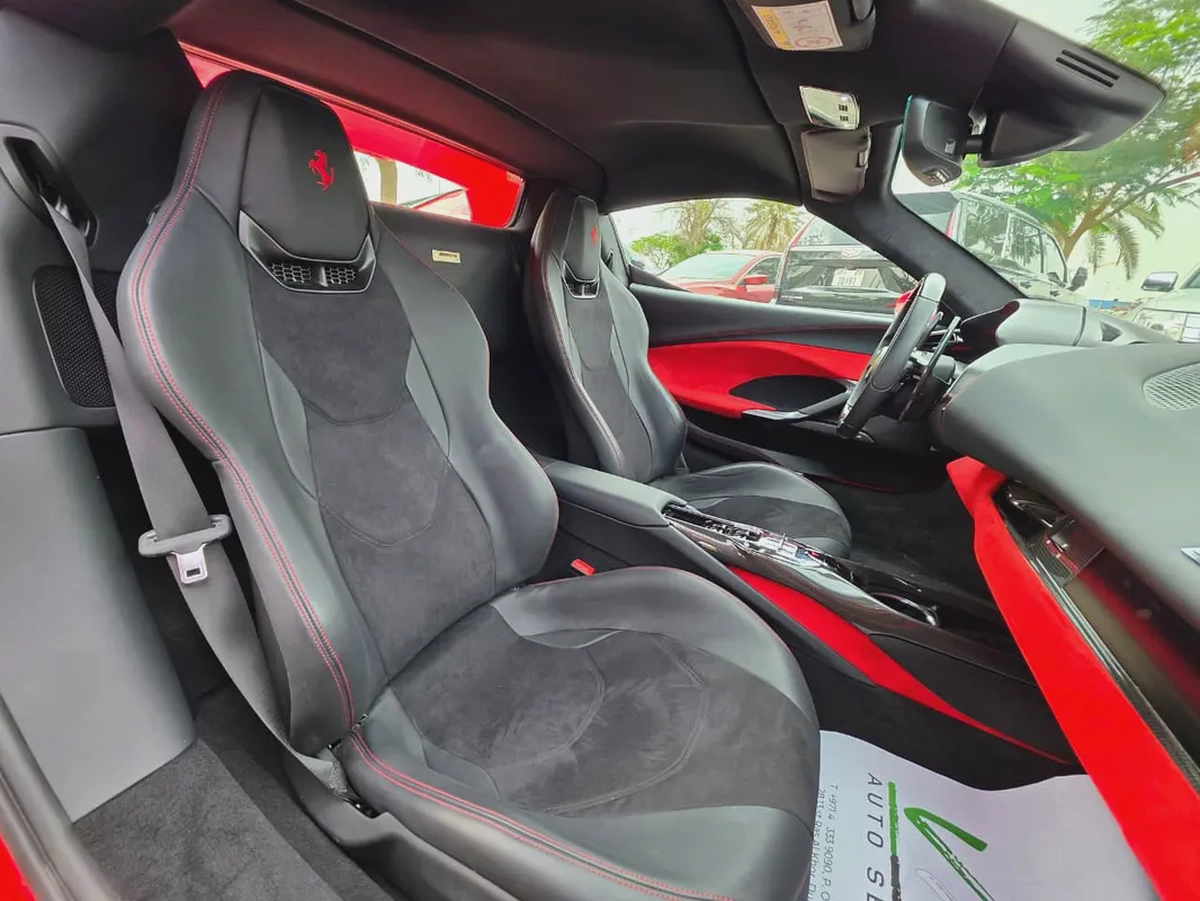 2025 Ferrari 296 GTS Standard - European Specs-14-14