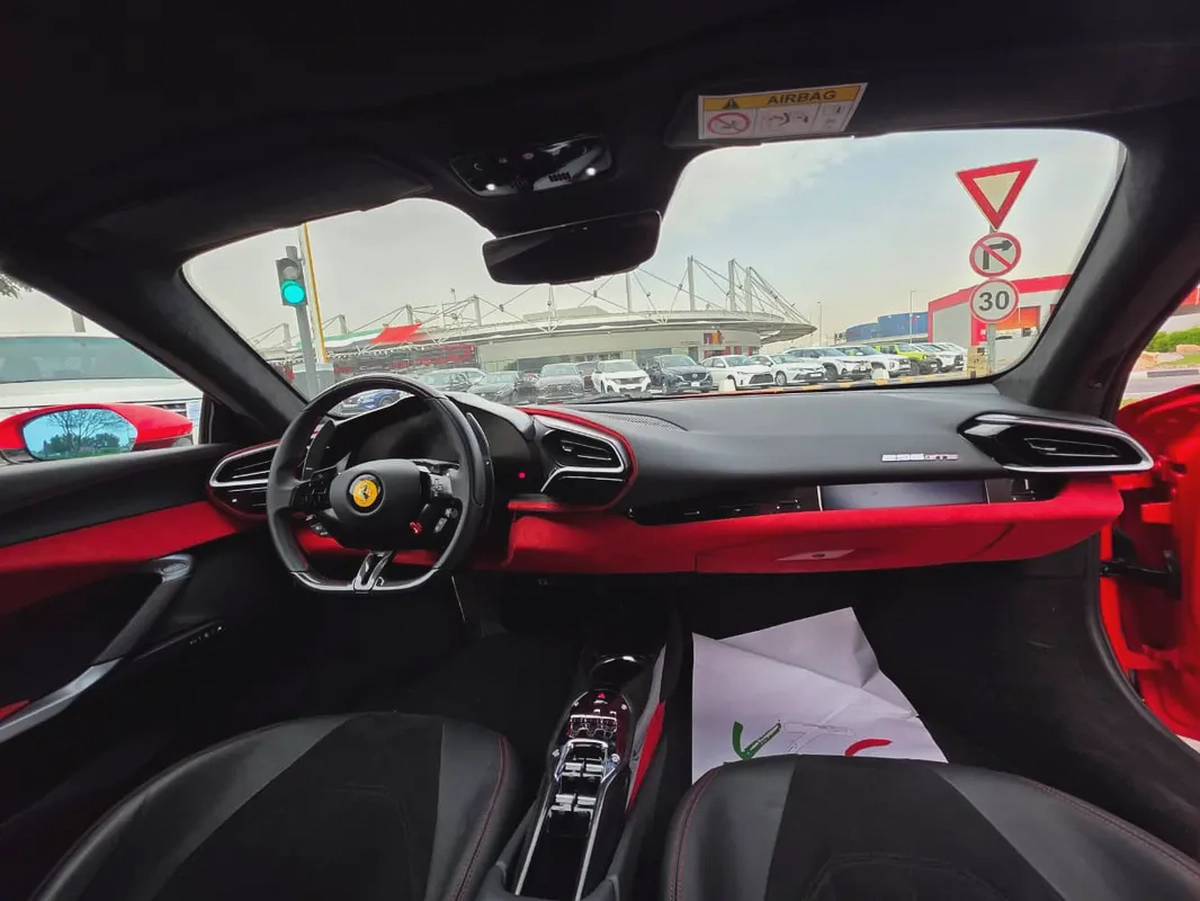 2025 Ferrari 296 GTS Standard - European Specs-15-15