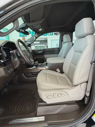 2025 Chevrolet Silverado 1500 LT Trail Boss | GCC Specs | Brand New-9