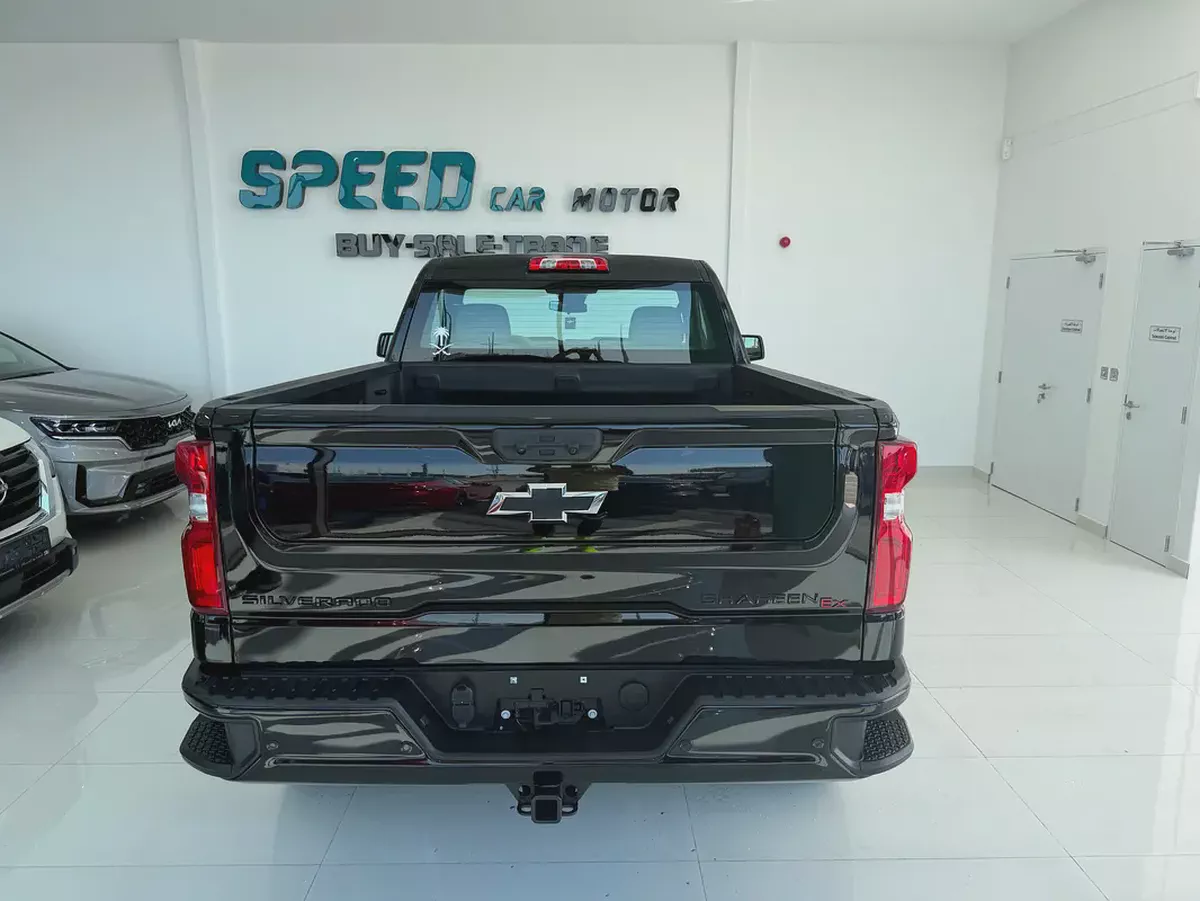 2025 Chevrolet Silverado 1500 LT Trail Boss | GCC Specs | Brand New-6-6
