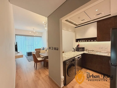 View Of Water | Next To Mall | Bills Included-5