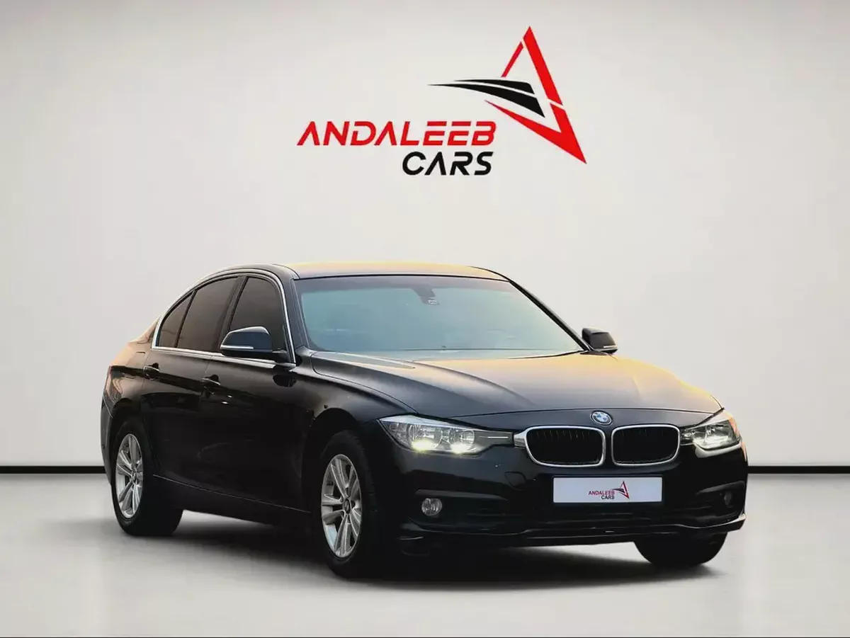 BMW 320i | 2.0L TURBO | 184 HP | GCC SPECS | 2017-2-2