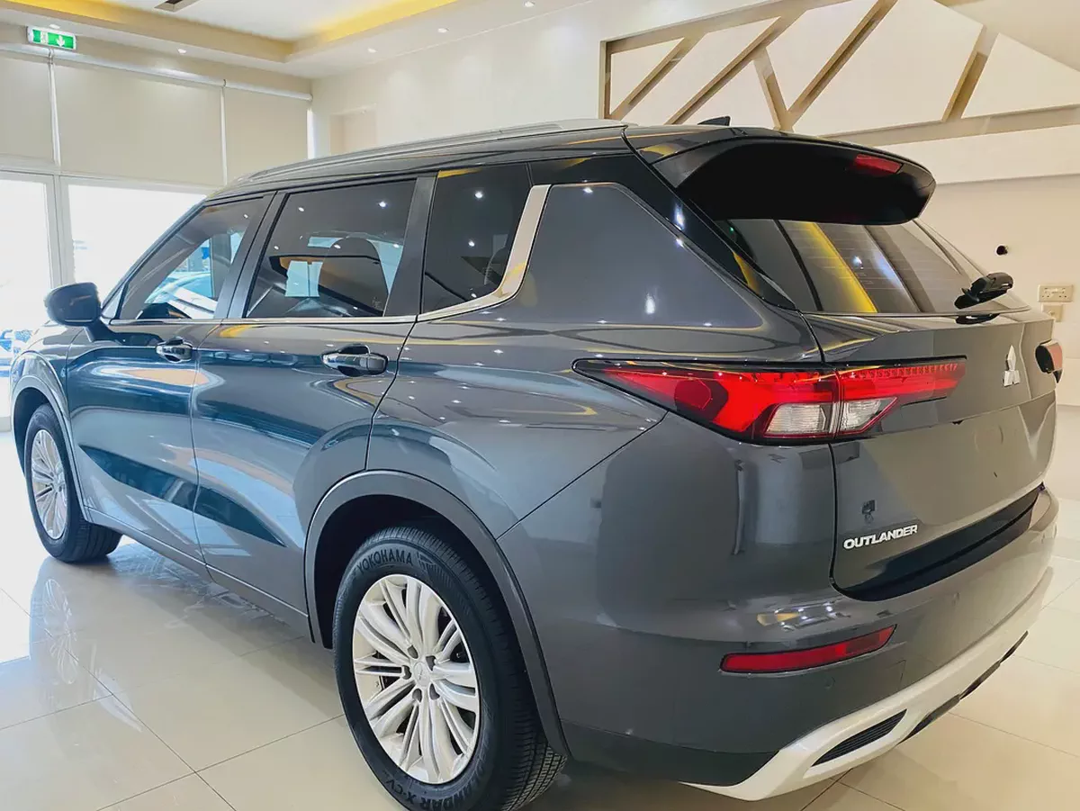Mitsubishi Outlander GLS 2025 GCC Specs-9-9