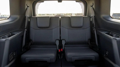 Toyota Prado Adventure Dual Tone 2.4T Adventure 2.4L-18