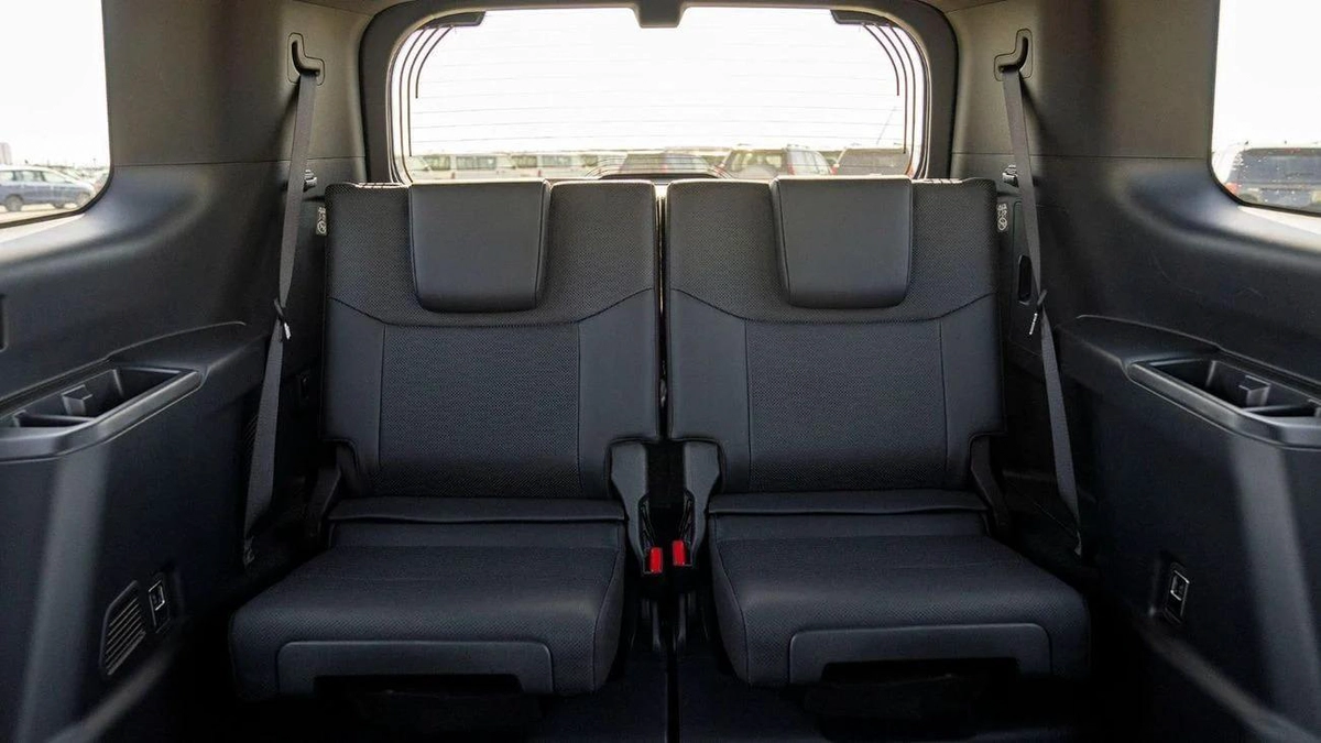 Toyota Prado Adventure Dual Tone 2.4T Adventure 2.4L-18-18
