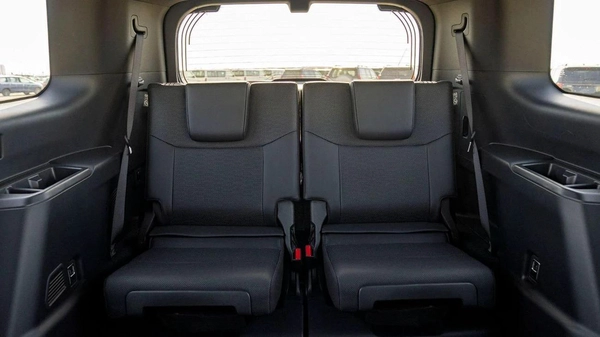Toyota Prado Adventure Dual Tone 2.4T Adventure 2.4L