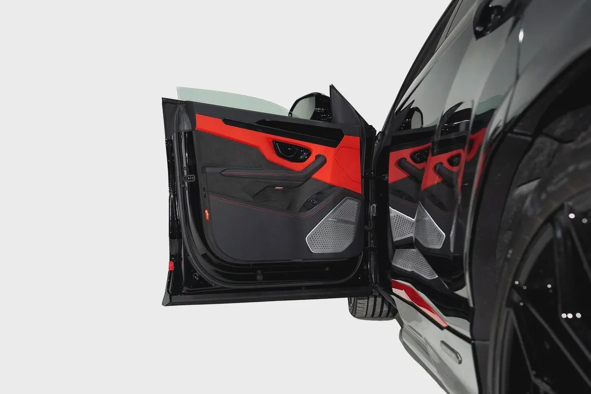 2025 URUS SE HYBRID | STYLE PACKAGE | NEW REAR DIFFUSER  AERO LIP | FULL OPTIONS | JAPANESE SPE-5-5
