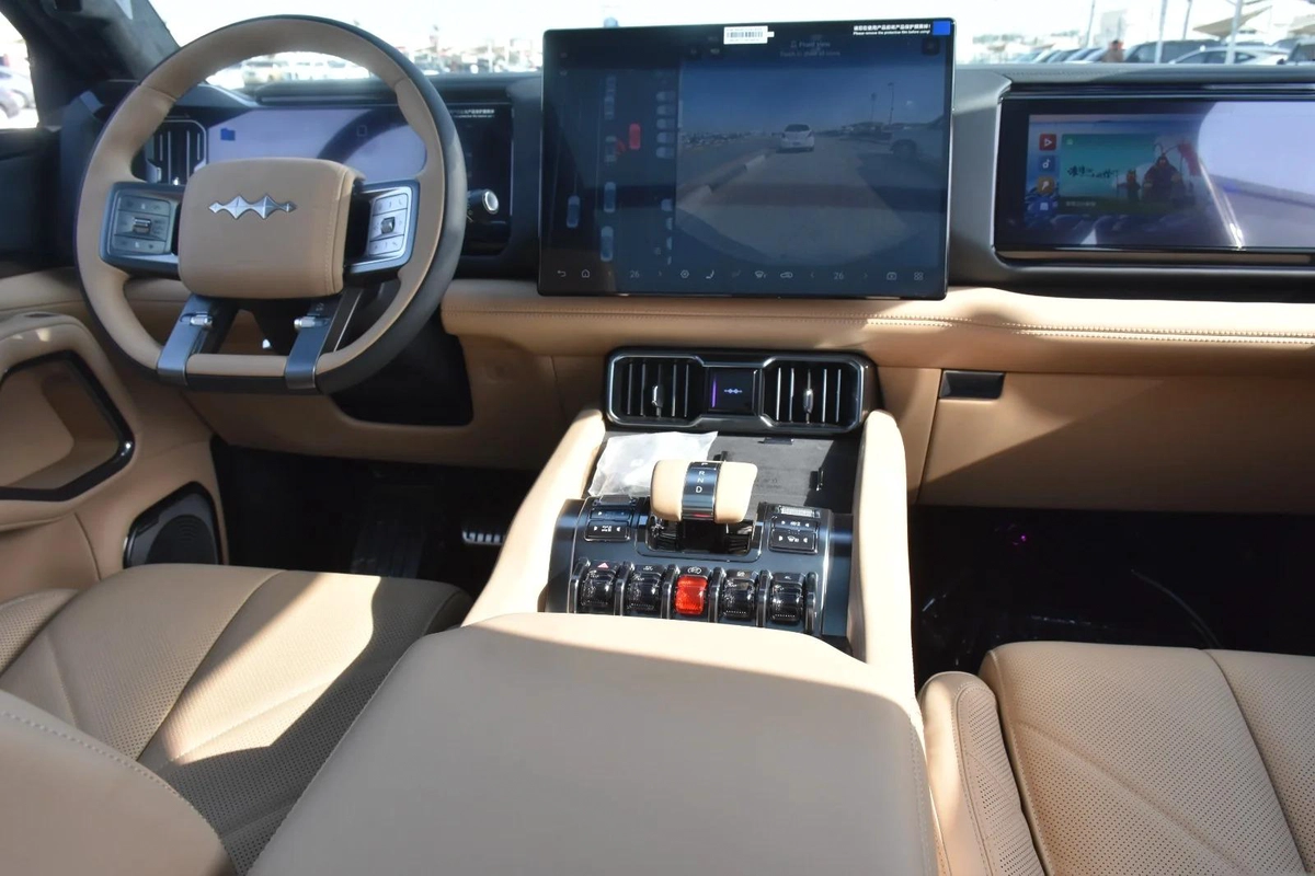 BYD LEOPARD 8 FLAGSHIP SIX SEATS 2025 | BLACK-14-14