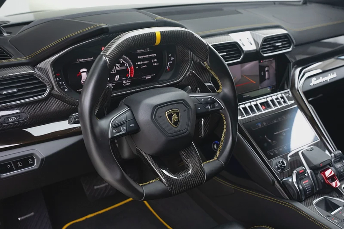 2021 LAMBORGHINI URUS BY MANSORY