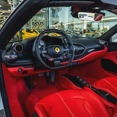 2023  FERRARI  F8 SPIDER  DONE ONLY 2000KM-10