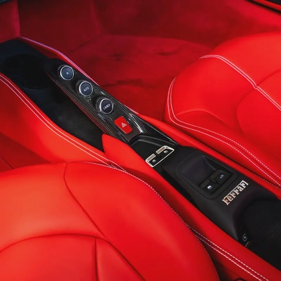 2023  FERRARI  F8 SPIDER  DONE ONLY 2000KM-13