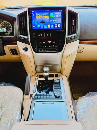 Toyota Land Cruiser 4.0L GXR | V6 | 2018 | GCC Specs | Well Maintained |-13