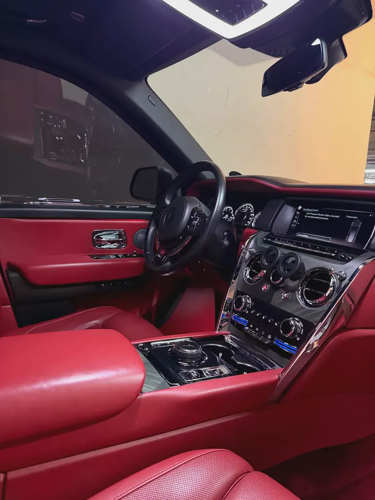2019 Rolls-Royce Cullinan | GCC Specs | Pristine Condition-10-10