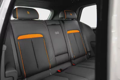 24,610 AED / month | 60 months | 0% DP | 2022 Rolls Royce Cullinan Black Badge-11