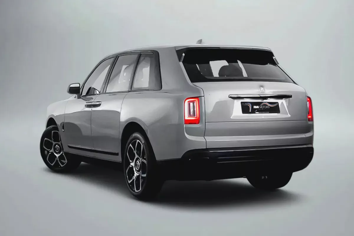 24,610 AED / month | 60 months | 0% DP | 2022 Rolls Royce Cullinan Black Badge-1-1