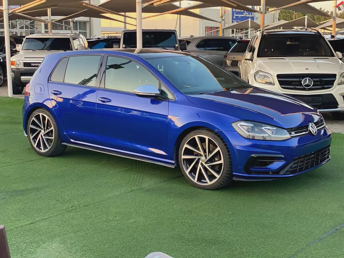 (2018)//GOLF-R//GCC//FULL OPTION//-1-1