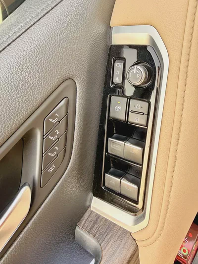 Toyota Land Cruiser VXR 4.0L 2024 GCC Specs Under Warranty from Alfutaim-18