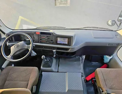 Toyota Coaster 4.0L V4 DIESEL 23 STR M/T || AUTO DOOR | BAGGAGE TRAY WITH RACK (CODE # COD4J)-9