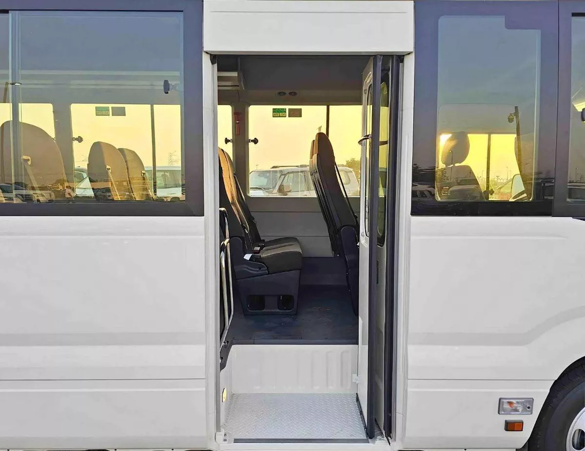 Toyota Coaster 4.0L V4 DIESEL 23 STR M/T || AUTO DOOR | BAGGAGE TRAY WITH RACK (CODE # COD4J)-6-0