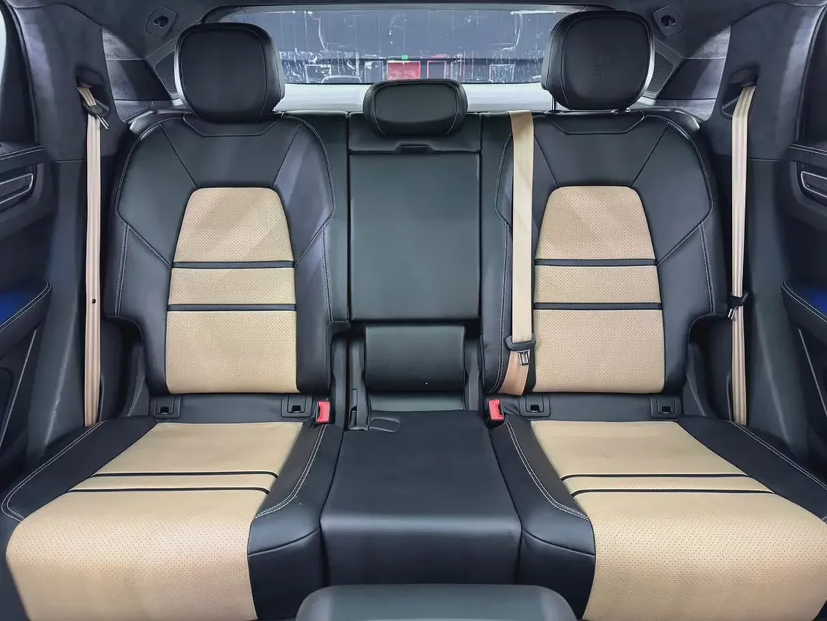 2023 Porsche Cayenne GTS Coupe | GCC | Cashmere Beige Metallic Exterior | Well Maintained-19-19