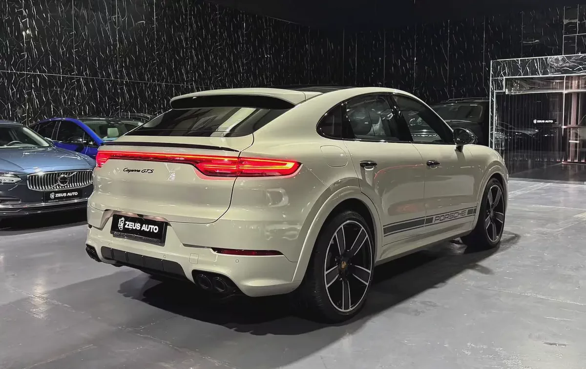 2023 Porsche Cayenne GTS Coupe | GCC | Cashmere Beige Metallic Exterior | Well Maintained-3-3