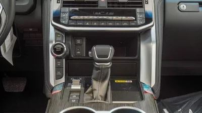 Toyota Land Cruiser VXR TWIN TURBO 3.5L V6-7