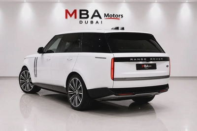 Land Rover Range Rover Vogue HSE 2024 GCC Specs - Low Mileage-3