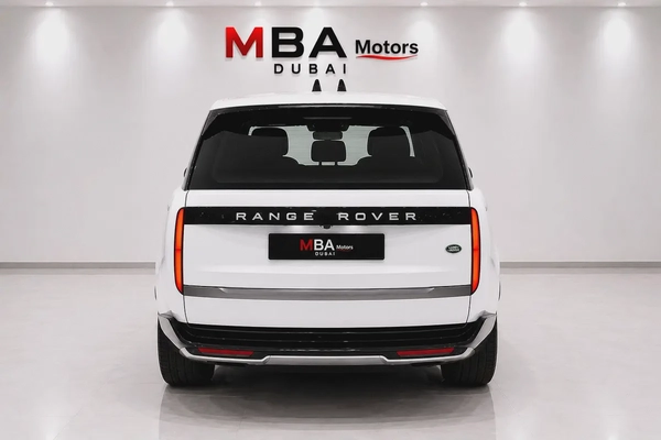 Land Rover Range Rover Vogue HSE 2024 GCC Specs - Low Mileage