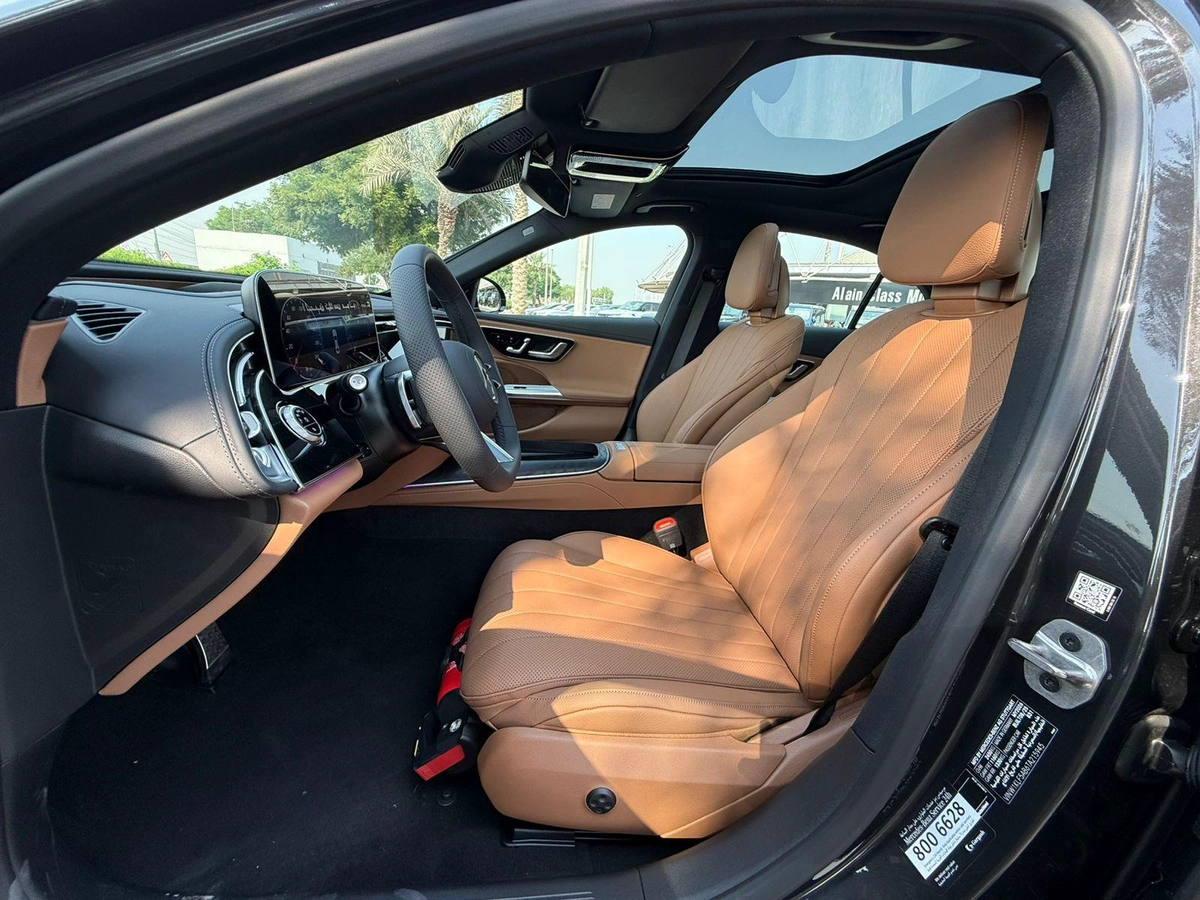 MERCEDES BENZ E200 | BRAND NEW | GARGASH CAR 5 YEARS WARRANTY AND SERVICE CONTRACT UPTO 105,000 KMS-1-1