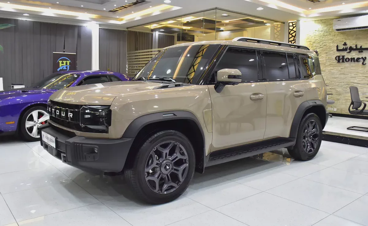 AED 1,777 EMi for 5Yrs | Jetour T2 XWD ( 2025 Model ) in Desert Brown Color GCC Specs-1-1