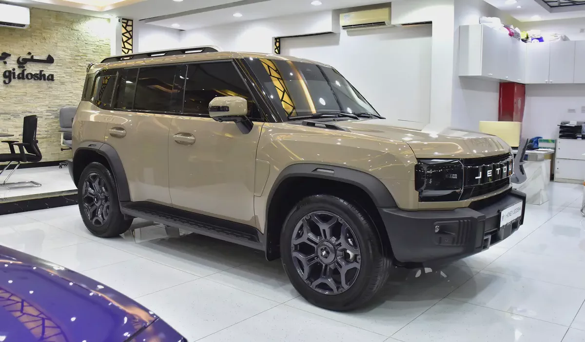 AED 1,777 EMi for 5Yrs | Jetour T2 XWD ( 2025 Model ) in Desert Brown Color GCC Specs-2-2
