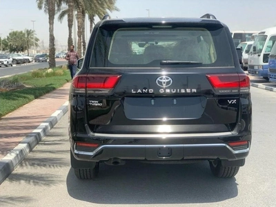 Toyota Land Cruiser VX-11