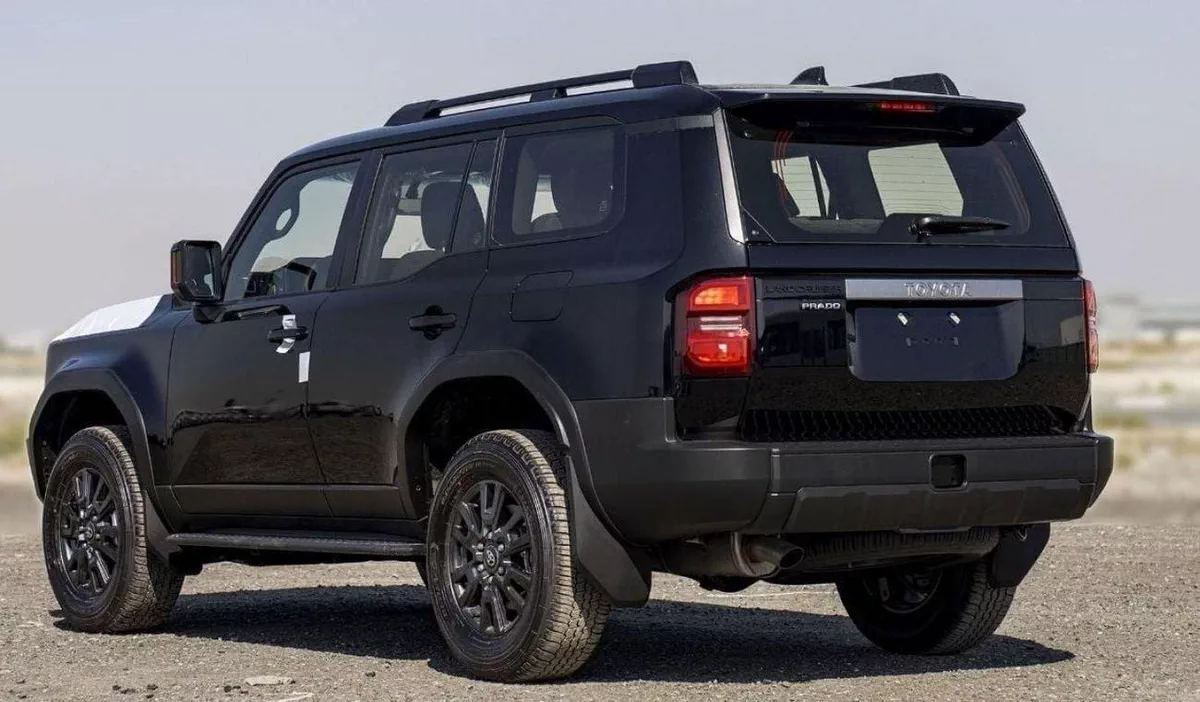 Toyota Prado GXR (LHD) TOYOTA PRADO 250 TXL 2.8D AT MY2025 - BLACK-6-0