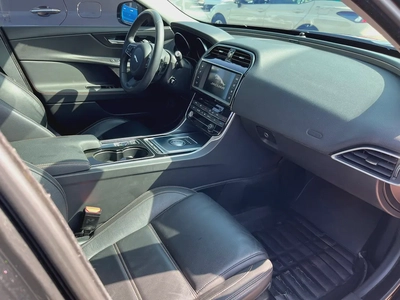 Jaguar XE Limited Edition-7