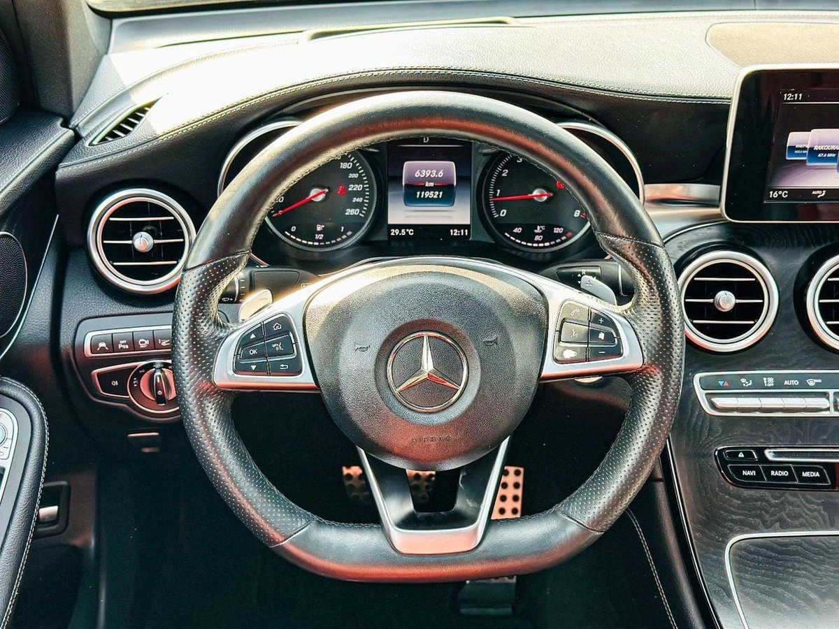 Mercedes Benz GLC250 AMG 2.0L-14-0
