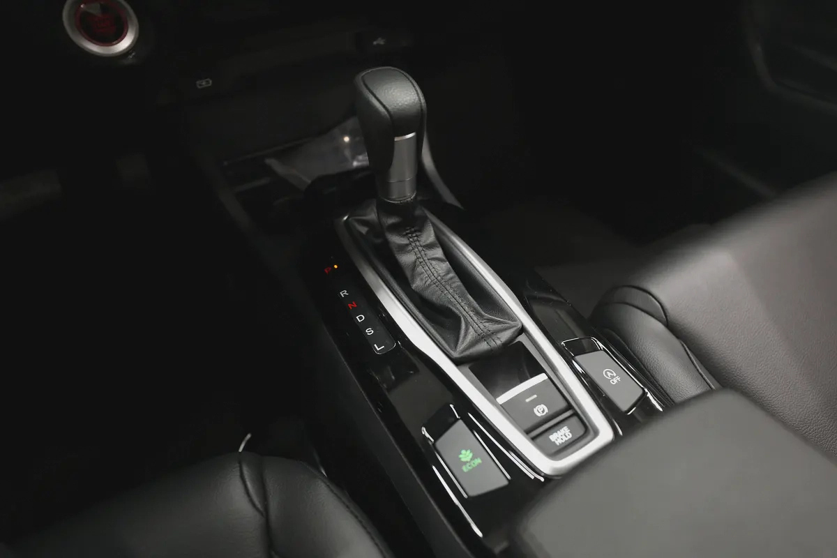 Honda Crider-10-10