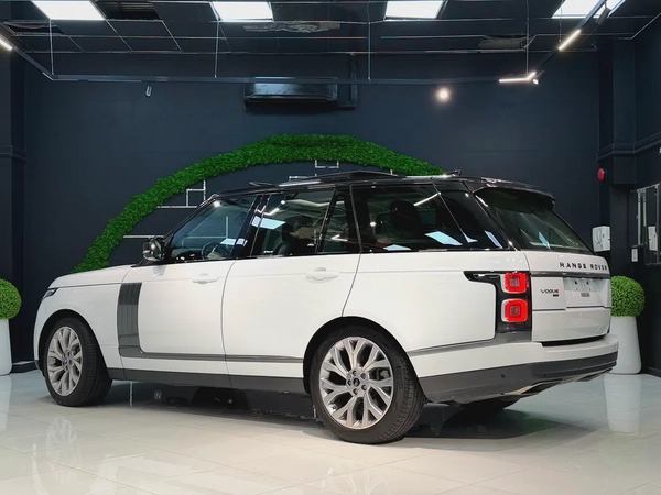 Land Rover Range Rover Vogue Supercharged 2020 - European Specs